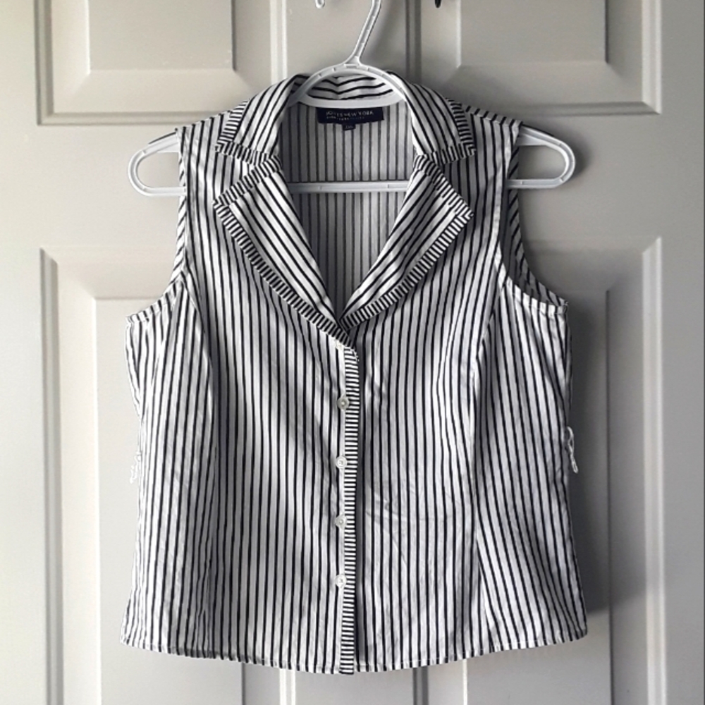 Sleeveless Navy and White Striped Top.